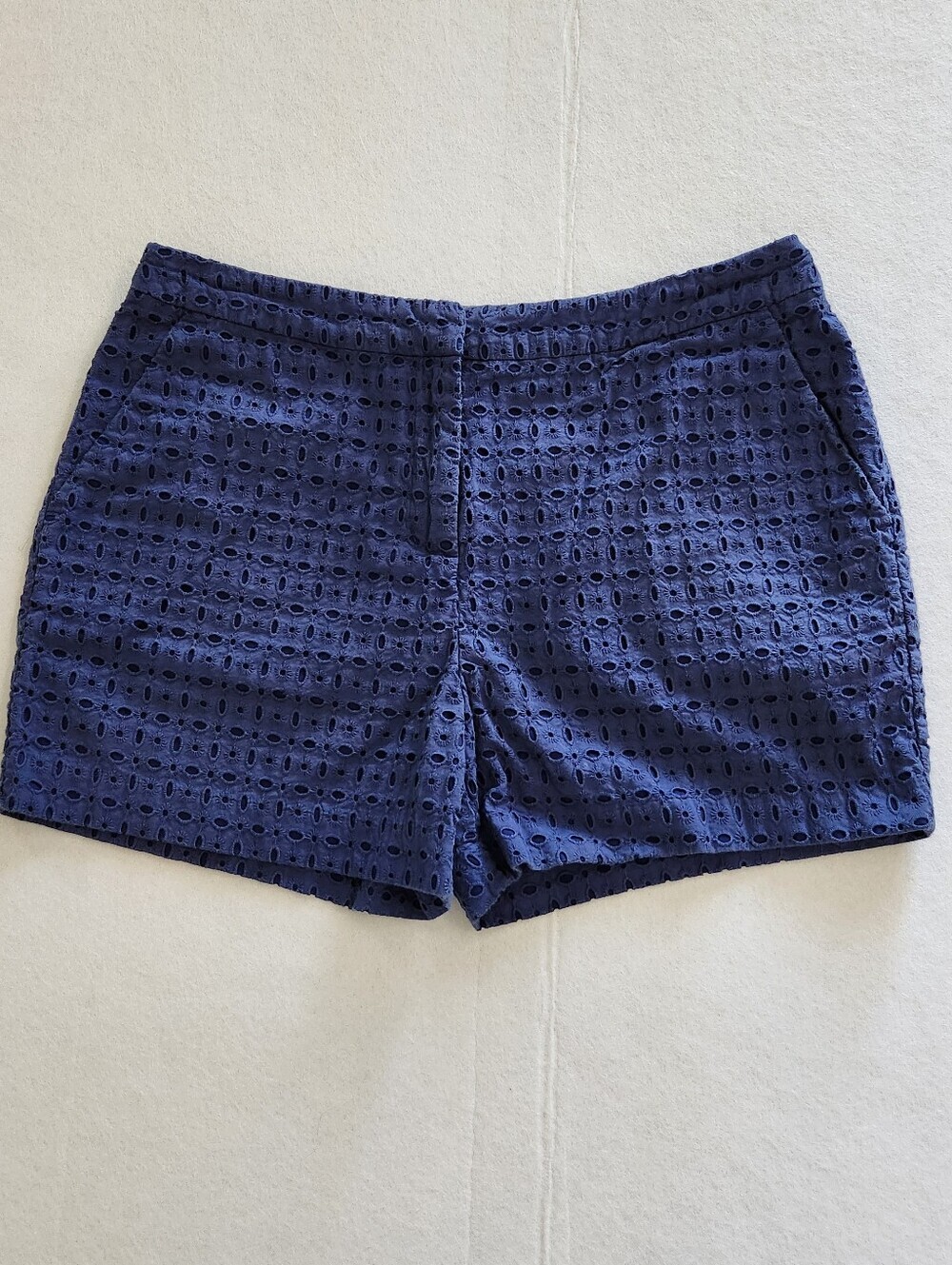 Boden Navy Eyelet Bermuda Shorts Size 8